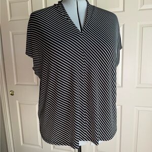 Nine West Black and White Striped Plus-Size Top Size 3X